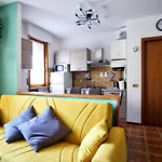 Casa Zoe Free Parking,self Check In & Free Wi Fi