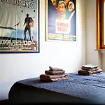 Casa Zoe Free Parking,self Check In & Free Wi Fi Apartamento Parma