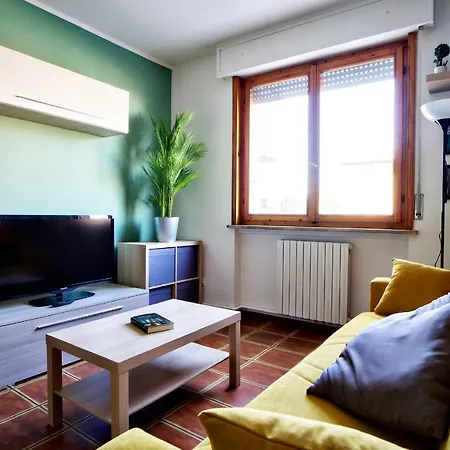 Casa Zoe Free Parking,self Check In & Free Wi Fi Lägenhet